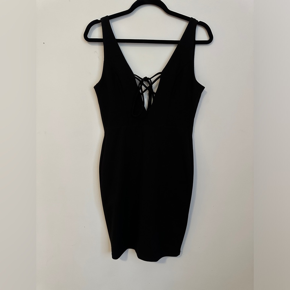 NWOT - Solemio Black Bodycon Plunge Mini Dress